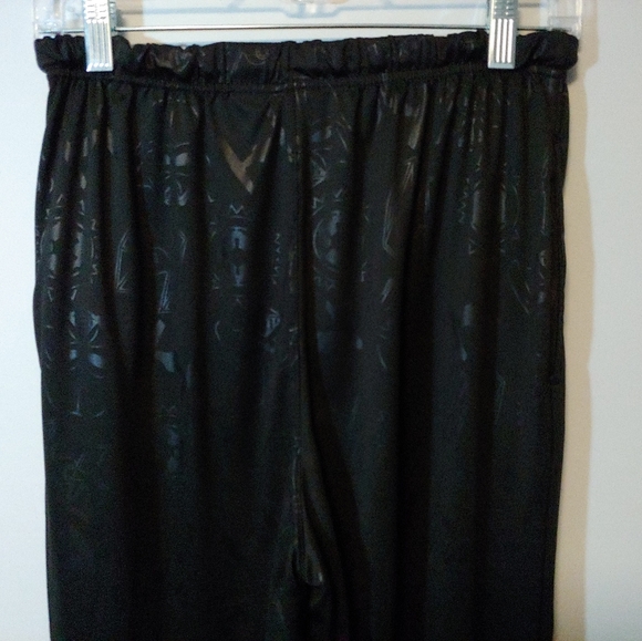 Star Wars Lounge Pants - Picture 8 of 9